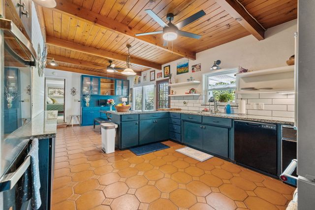 610 S Whitney Street, Visalia, CA 93277