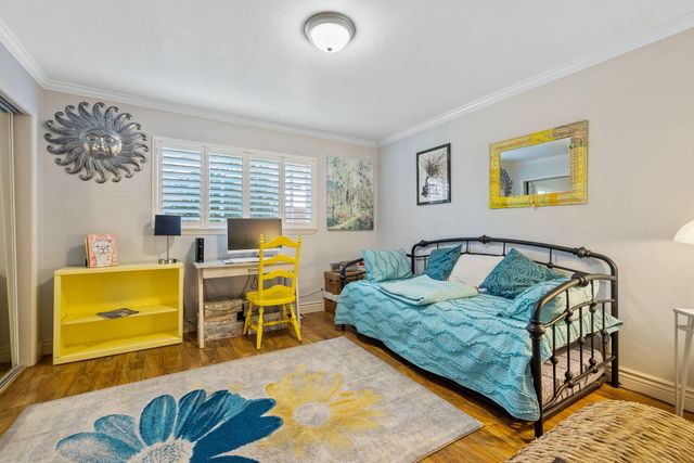 610 S Whitney Street, Visalia, CA 93277