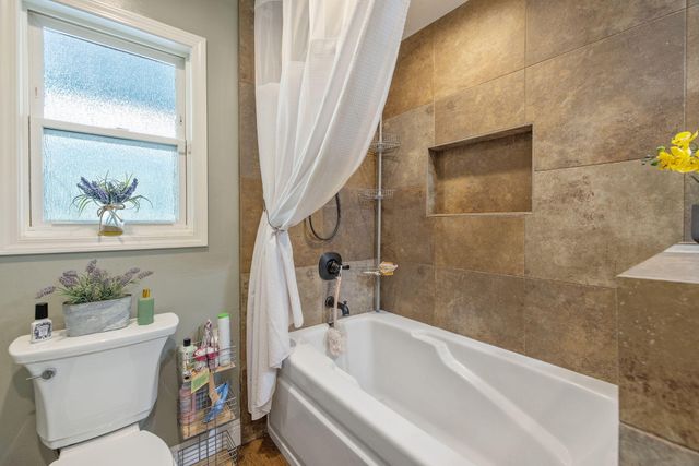 610 S Whitney Street, Visalia, CA 93277