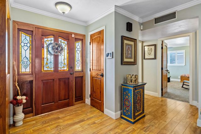 610 S Whitney Street, Visalia, CA 93277