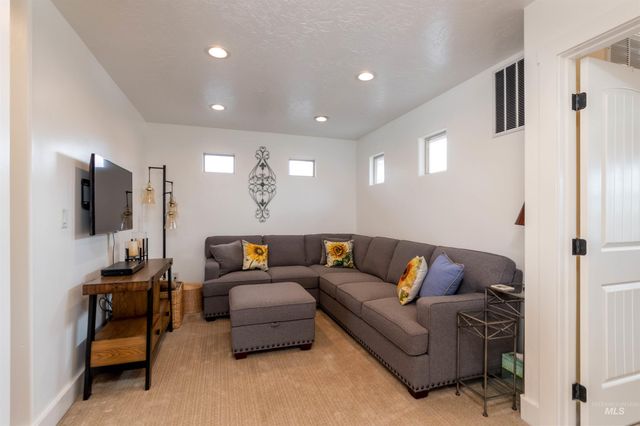 2240 W Anatole St, Meridian, ID 83646