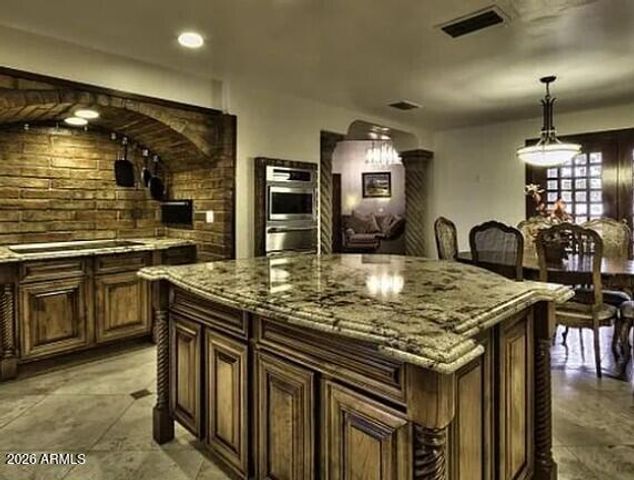 6723 E LINCOLN Drive, Paradise Valley, AZ 85253