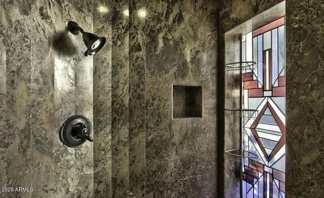 6723 E LINCOLN Drive, Paradise Valley, AZ 85253