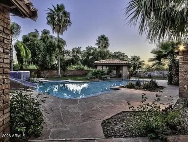 6723 E LINCOLN Drive, Paradise Valley, AZ 85253