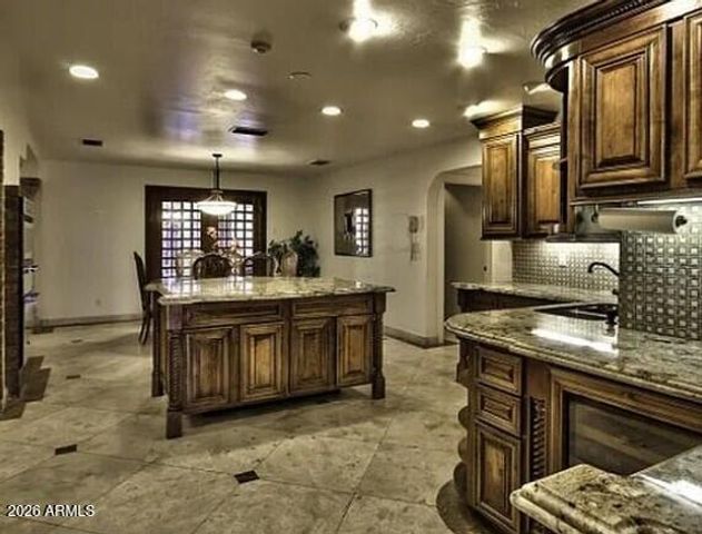 6723 E LINCOLN Drive, Paradise Valley, AZ 85253