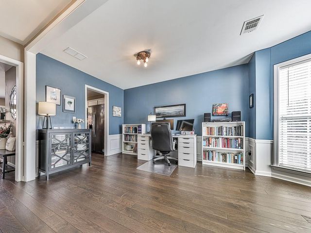 534 Drifton Way, Woodstock, GA 30188