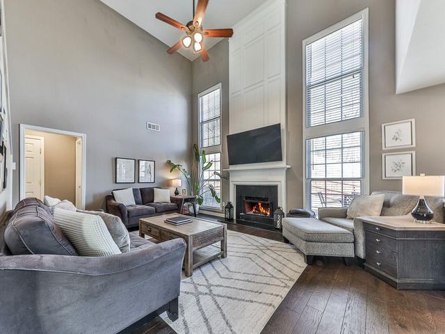 534 Drifton Way, Woodstock, GA 30188