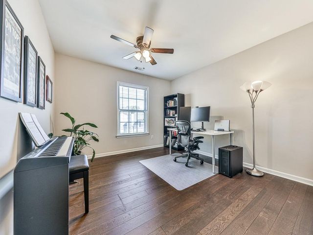 534 Drifton Way, Woodstock, GA 30188