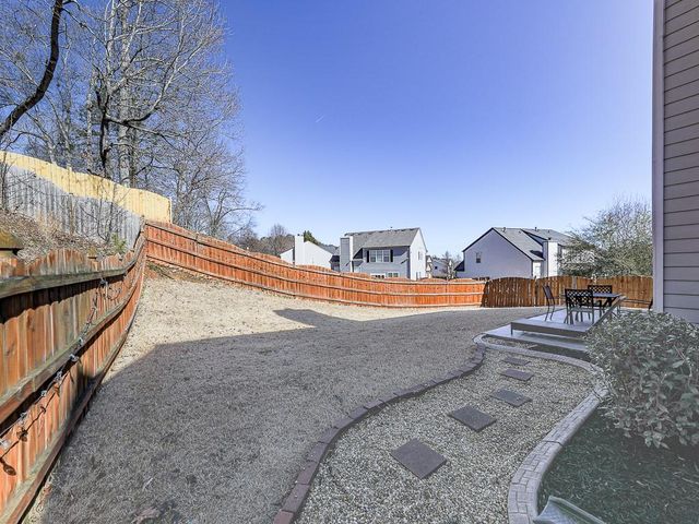 534 Drifton Way, Woodstock, GA 30188