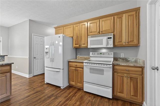 127 Ash Court SE, Calhoun, GA 30701