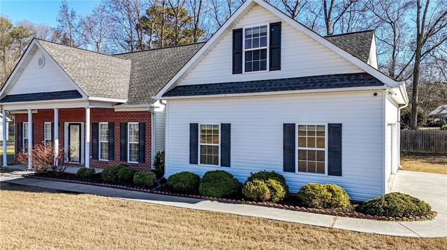 127 Ash Court SE, Calhoun, GA 30701