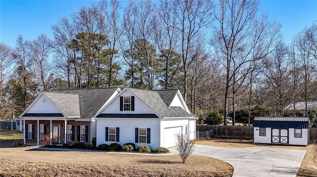 127 Ash Court SE, Calhoun, GA 30701