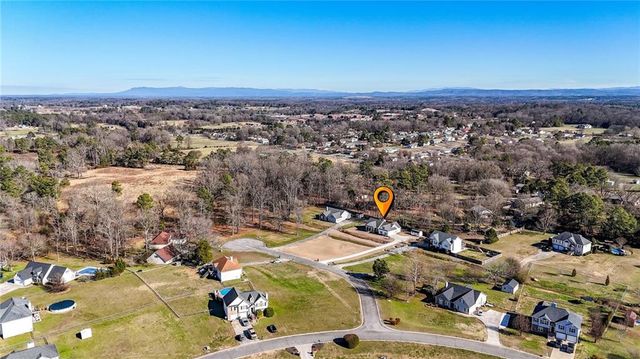 127 Ash Court SE, Calhoun, GA 30701