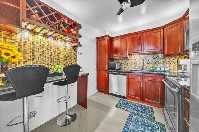 3725 S Ocean Drive 1220, Hollywood, FL 33019