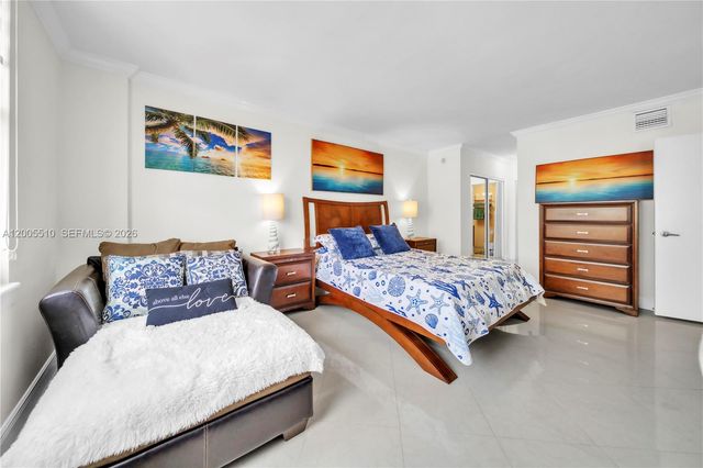 3725 S Ocean Drive 1220, Hollywood, FL 33019