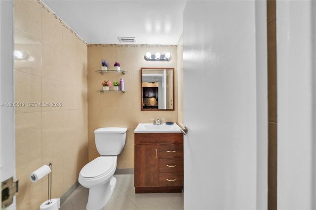 3725 S Ocean Drive 1220, Hollywood, FL 33019