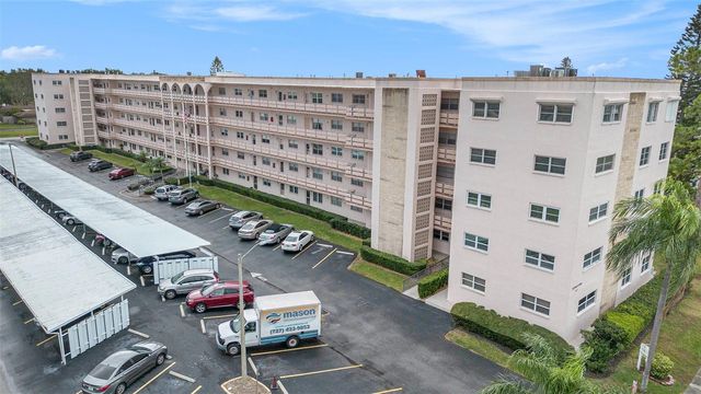 5623 80TH STREET N 211, St Petersburg, FL 33709