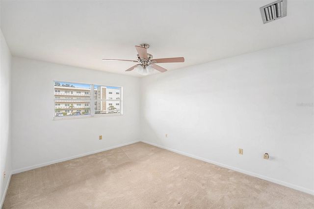 5623 80TH STREET N 211, St Petersburg, FL 33709