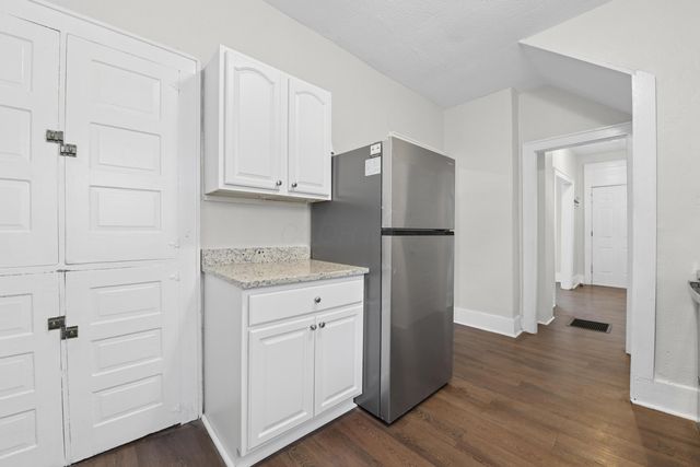 212 S Harris Avenue, Columbus, OH 43204