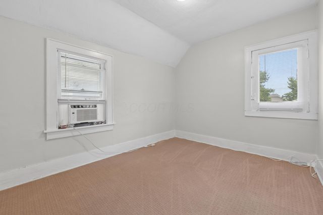 212 S Harris Avenue, Columbus, OH 43204