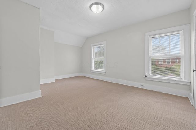 212 S Harris Avenue, Columbus, OH 43204