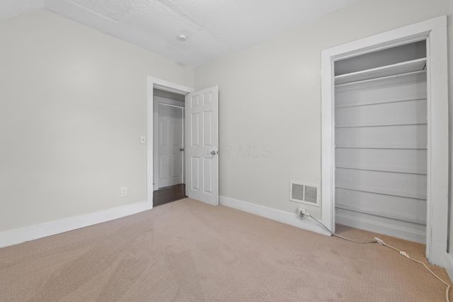 212 S Harris Avenue, Columbus, OH 43204