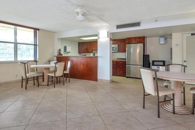 1009 N Ocean Boulevard N 503, Pompano Beach, FL 33062
