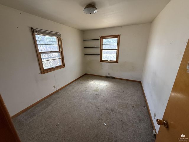 506 Coronado Drive, Junction City, KS 66441