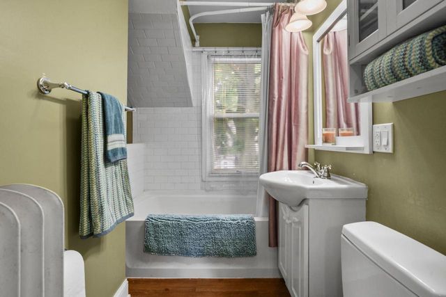 182 Dixon Street, Madison, WI 53704