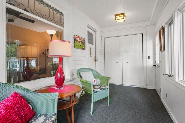 182 Dixon Street, Madison, WI 53704