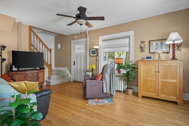 182 Dixon Street, Madison, WI 53704