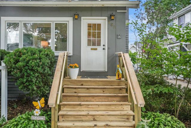182 Dixon Street, Madison, WI 53704