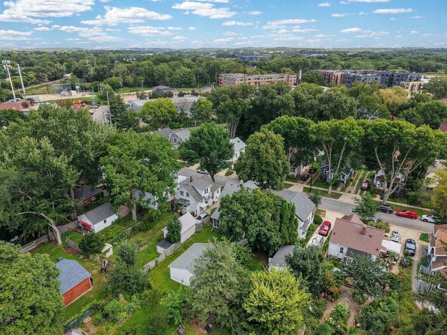 182 Dixon Street, Madison, WI 53704