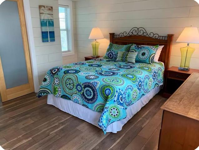 911 11th Street 2, Galveston, TX 77550