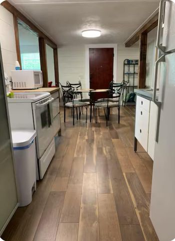 911 11th Street 2, Galveston, TX 77550