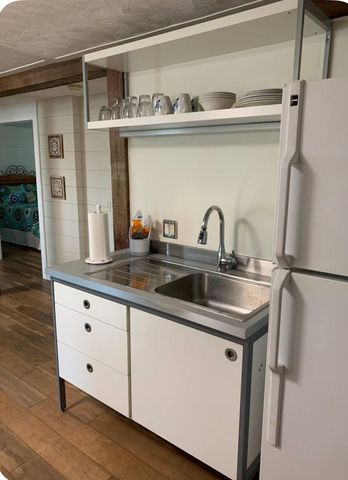 911 11th Street 2, Galveston, TX 77550