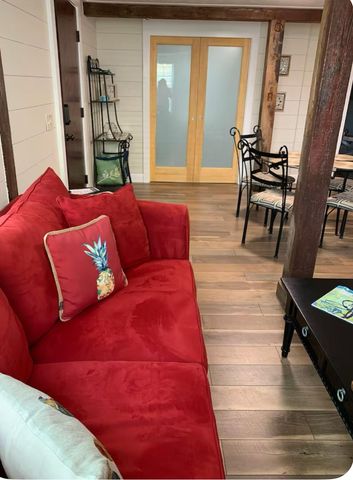 911 11th Street 2, Galveston, TX 77550