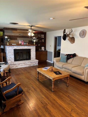 9264 Fm-1728, Boling, TX 77420