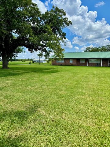 9264 Fm-1728, Boling, TX 77420