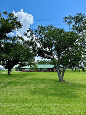 9264 Fm-1728, Boling, TX 77420