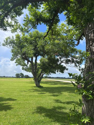 9264 Fm-1728, Boling, TX 77420