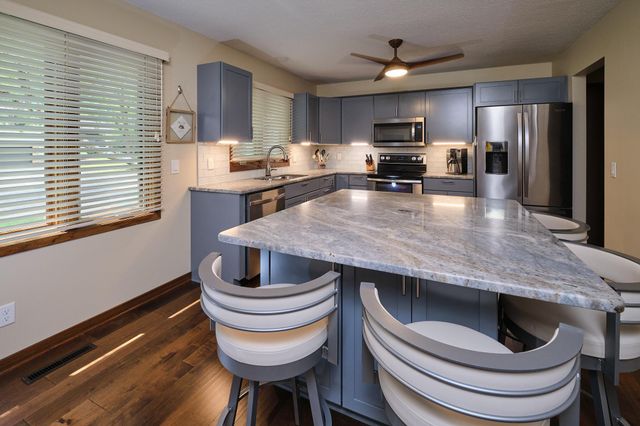 2435 Viking Court NW, Rochester, MN 55901