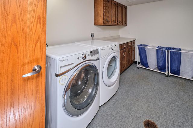 2435 Viking Court NW, Rochester, MN 55901