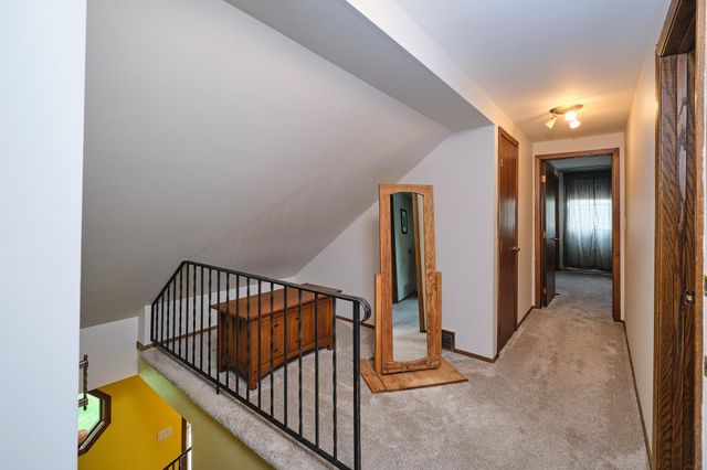 2435 Viking Court NW, Rochester, MN 55901