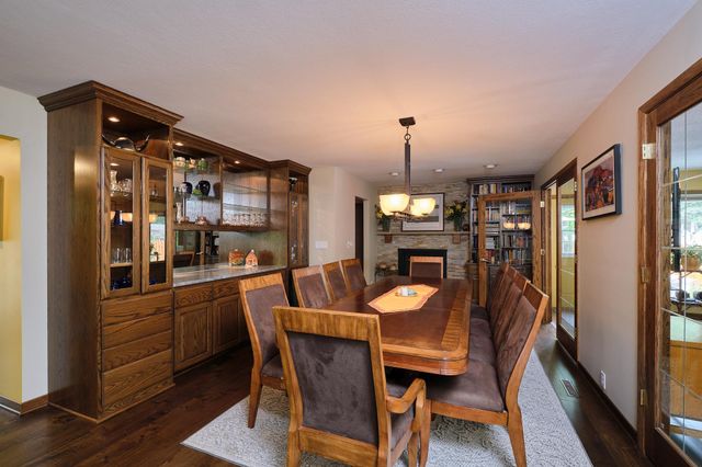 2435 Viking Court NW, Rochester, MN 55901
