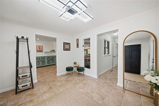 3899 Brainard Road, Orange Village, OH 44122