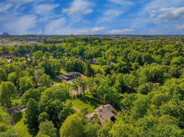 3899 Brainard Road, Orange Village, OH 44122