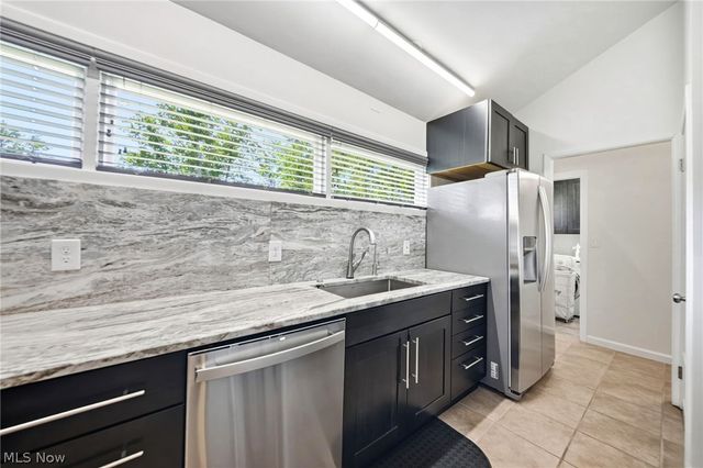3899 Brainard Road, Orange Village, OH 44122