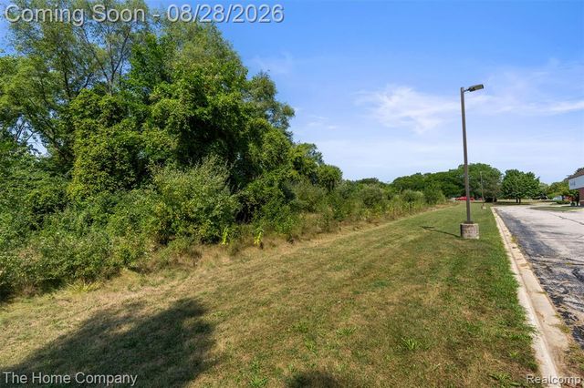 800 S Hewitt Road, Ypsilanti, MI 48197