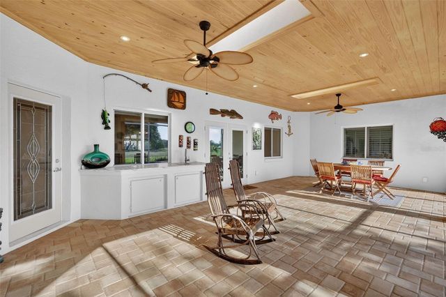 1880 EDGEWATER DRIVE, Mount Dora, FL 32757